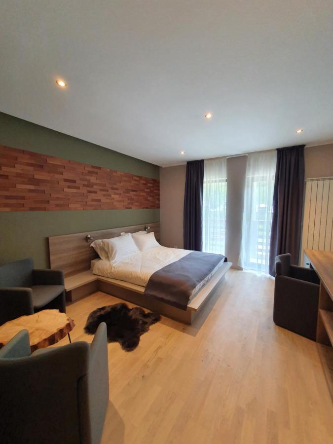 Hotel Alegria - Moieciu De Sus Moeciu De Sus Exteriér fotografie